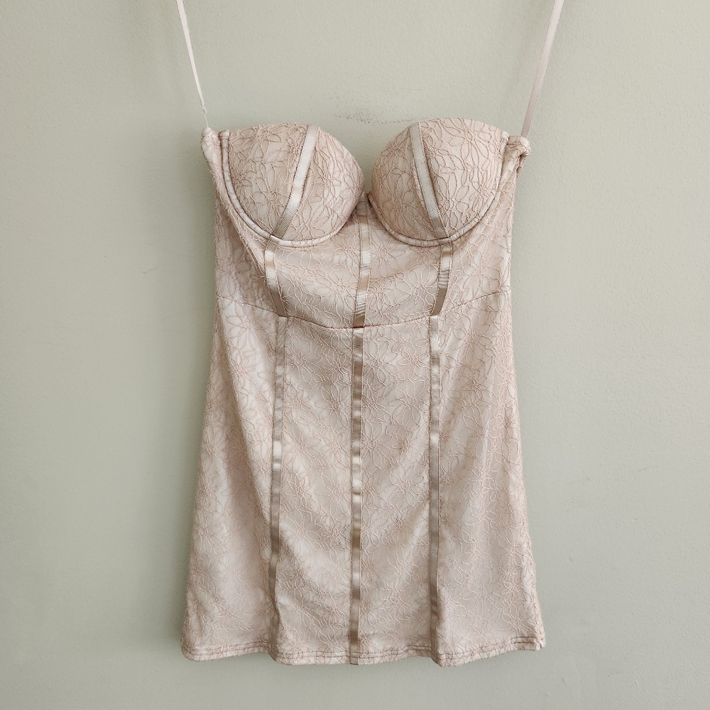 h:ours Poesy Mini Dress in Champagne Pink